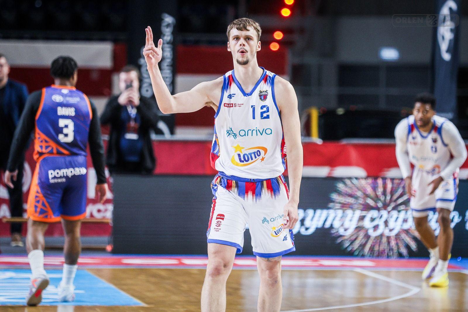 Emocje do samego końca, górą Arriva Lotto Twarde Pierniki