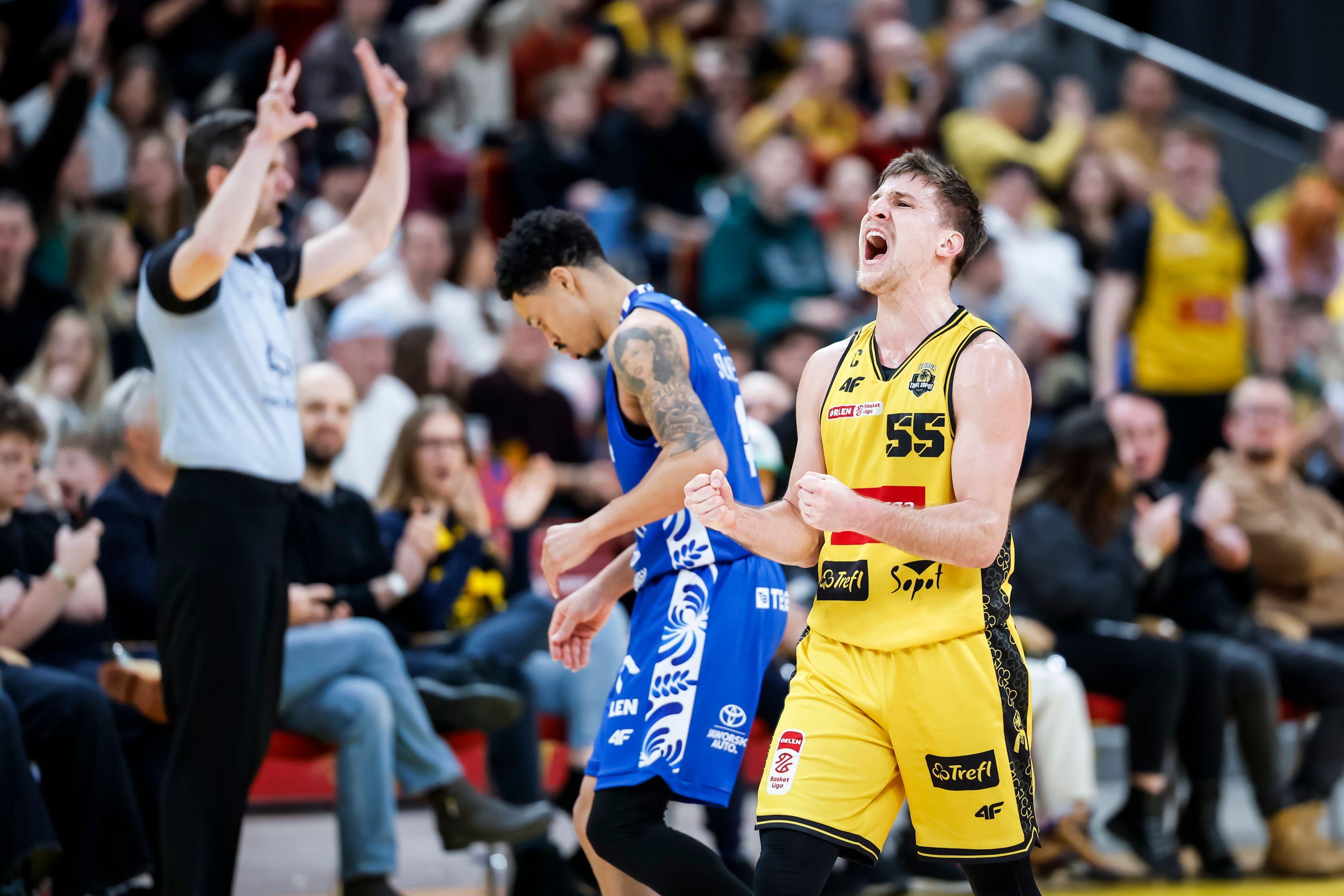 Świetna druga połowa Energa Trefla i wygrana z Anwilem!