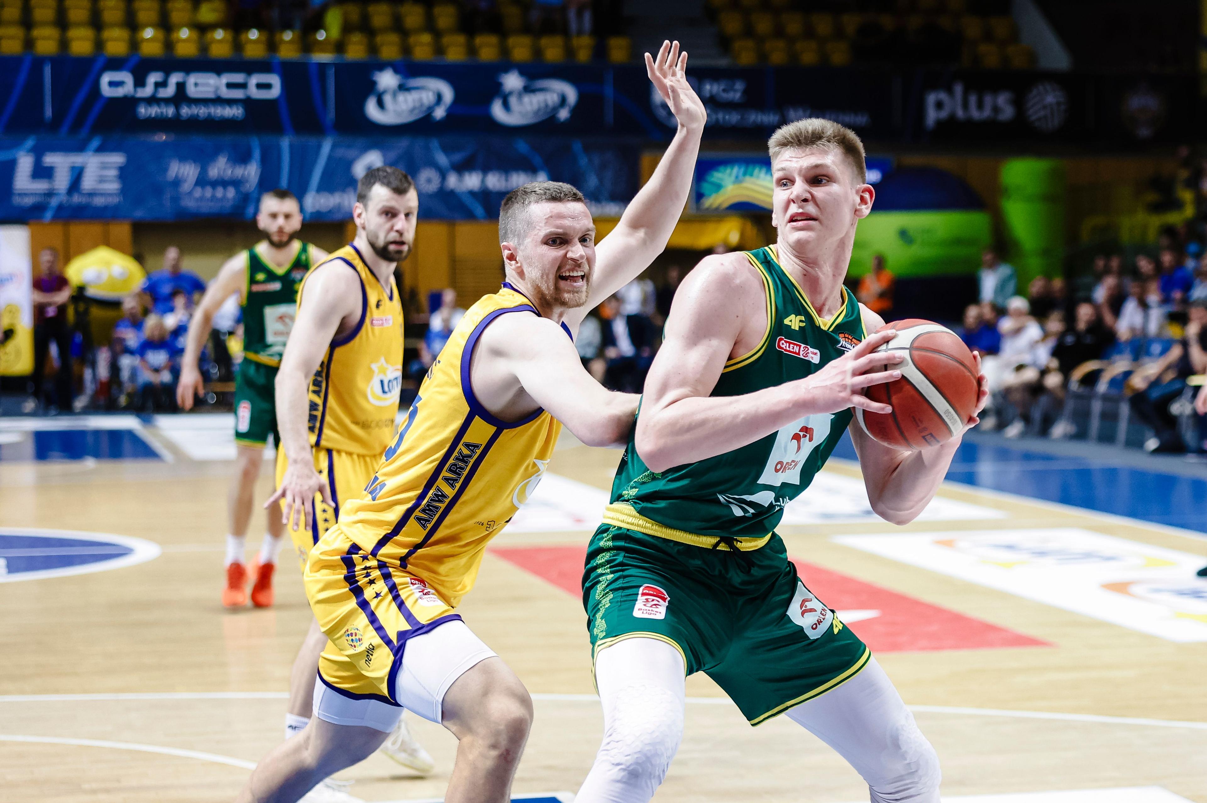Jakub Szumert: “Job is not finished”