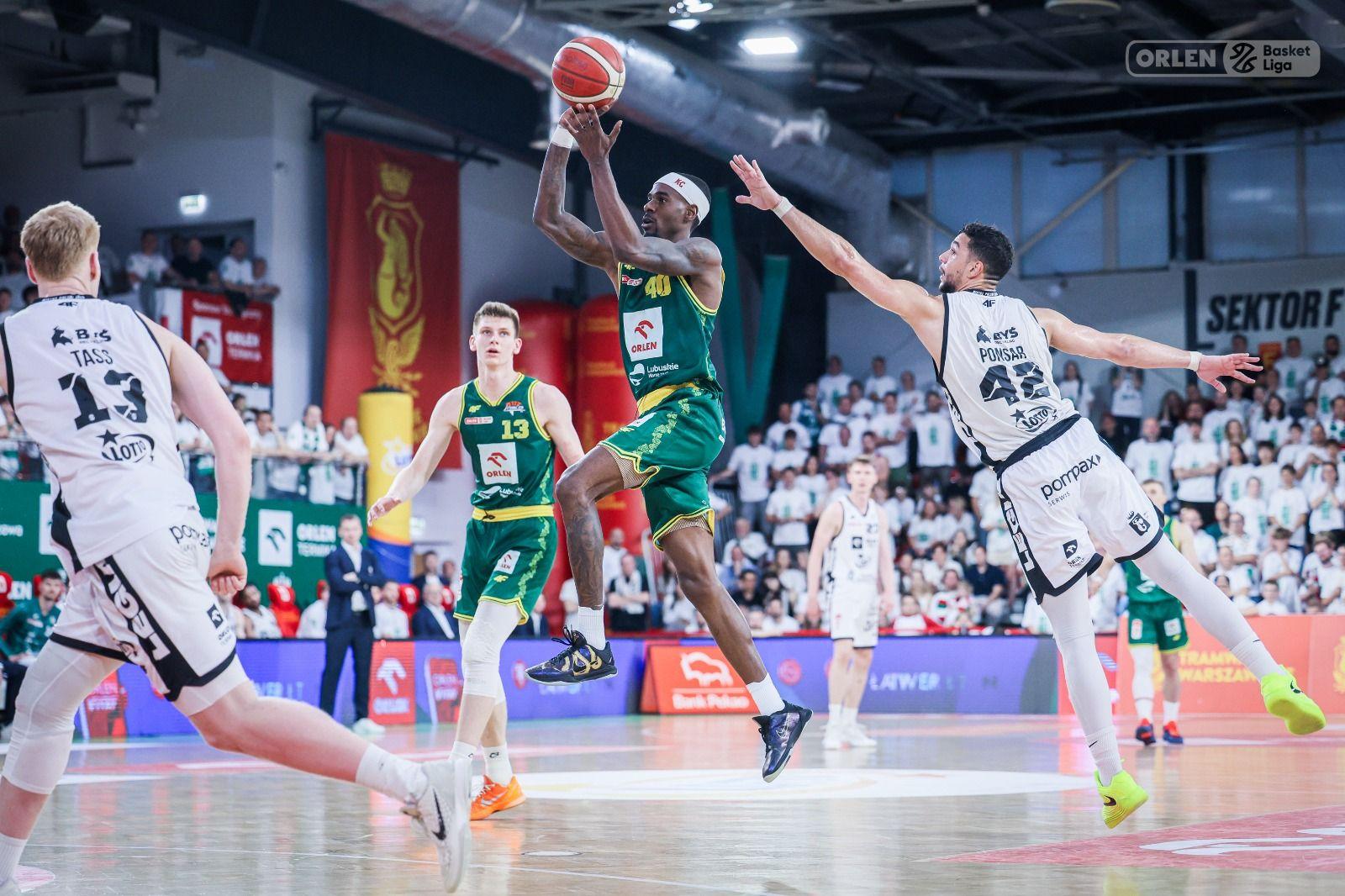 Finał, mecz 1: Lewis na zwycięstwo, Orlen Zastal na prowadzeniu!