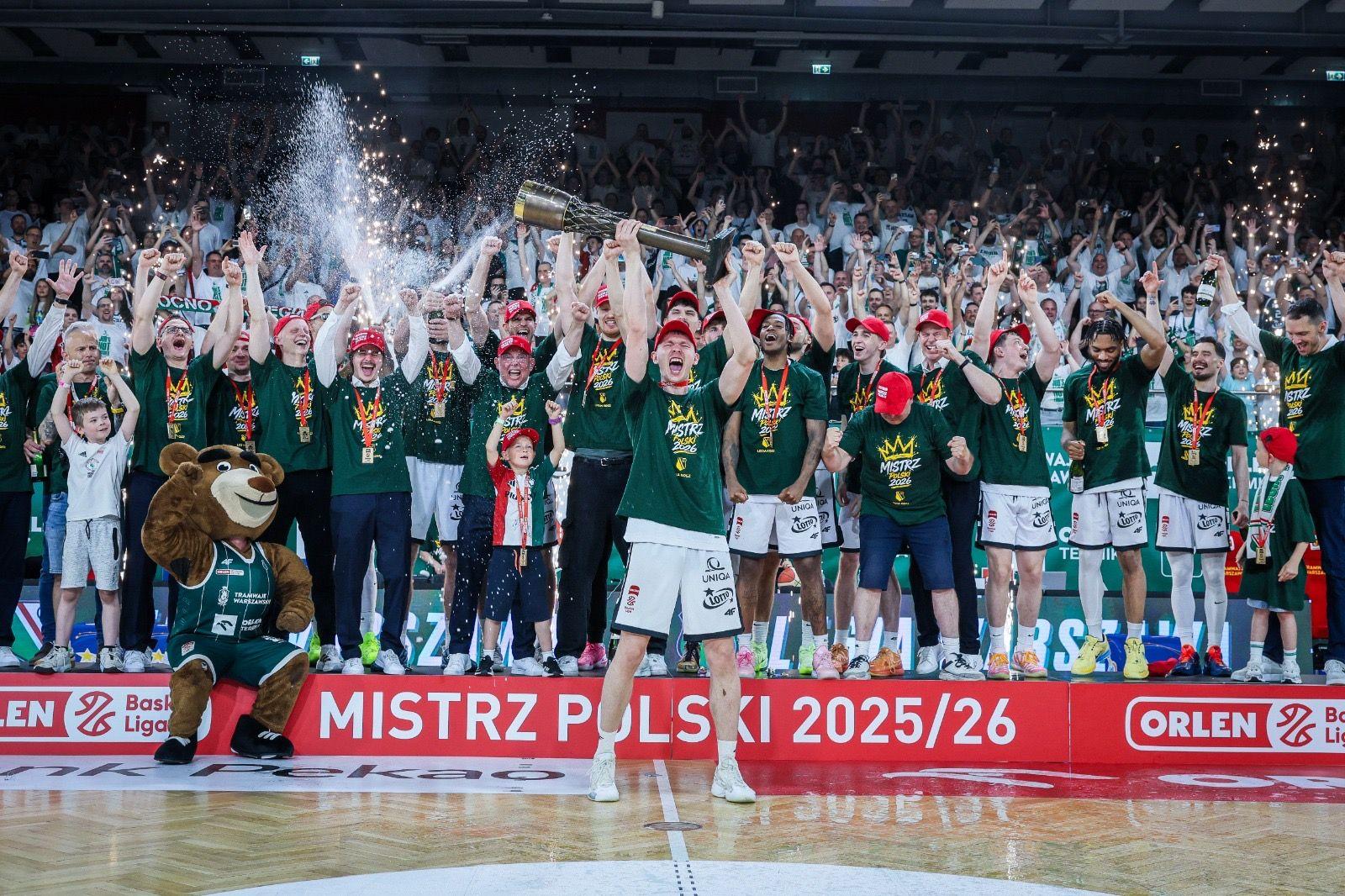 Legia Warszawa mistrzem Polski!
